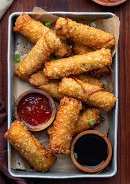 EGG ROLL / SPRING ROLL